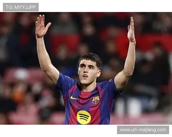 巴萨达成赛季百球里程碑，库巴西头球破门创个人首球